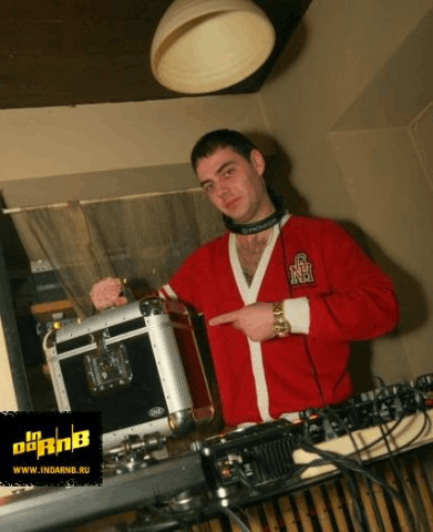 Dj Melnikov (фото для интервью InDaRnB)